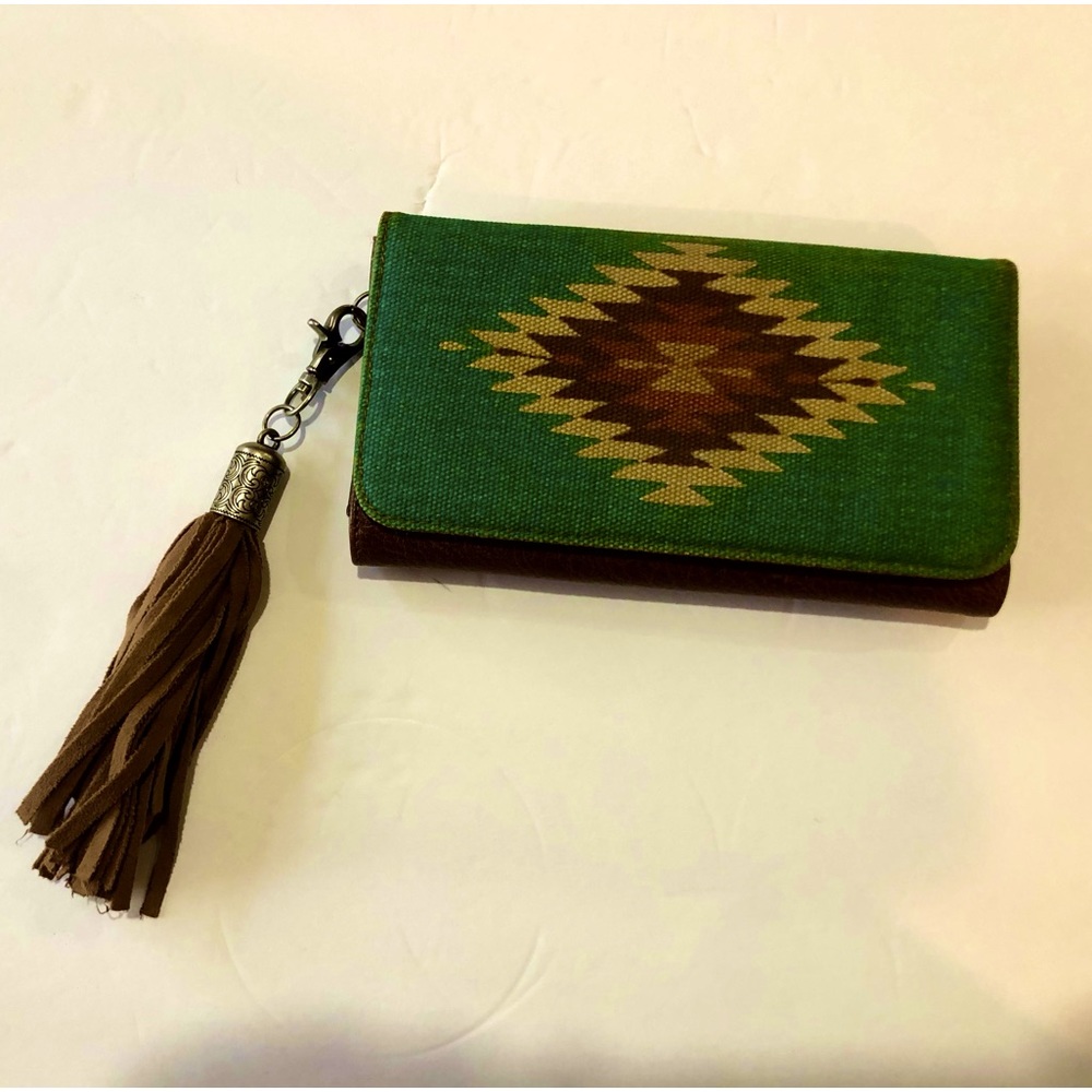 Nocona Womens Aztec  Wallet 7.5 x 4.5 x 1.25 in Credit card Checkbook ID